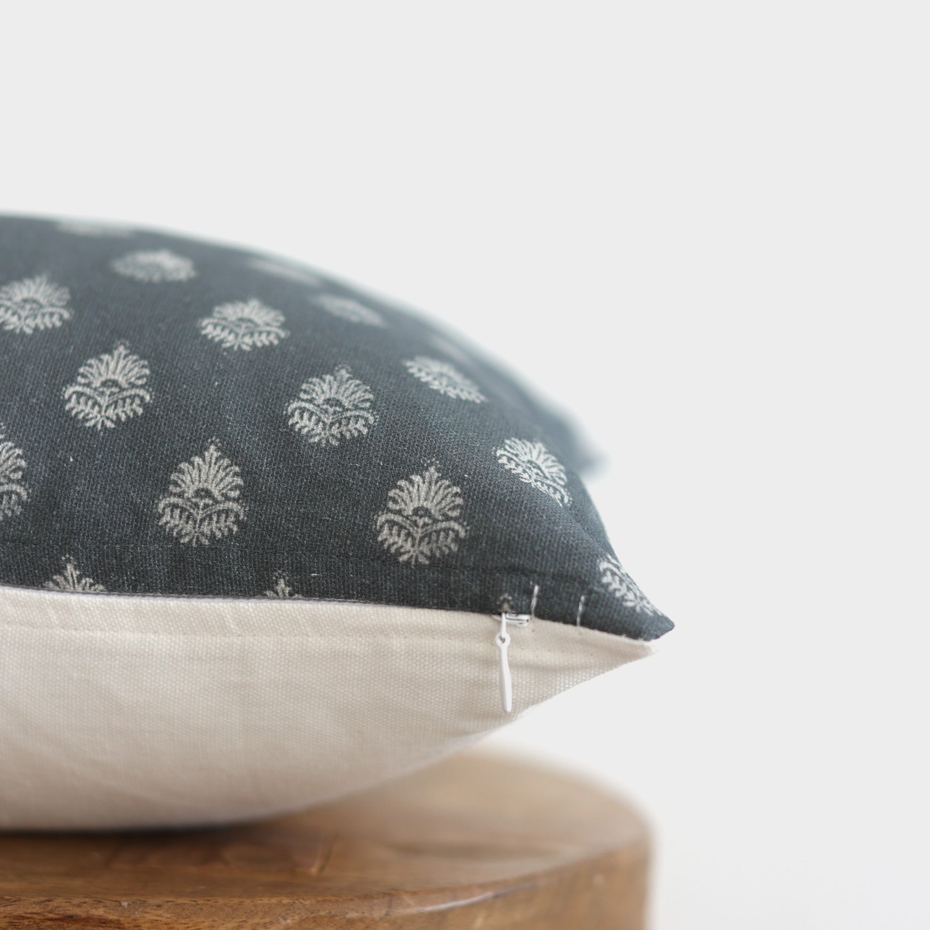 Clay Vintage in Blue - 18 | 22 | 24 - Image 4