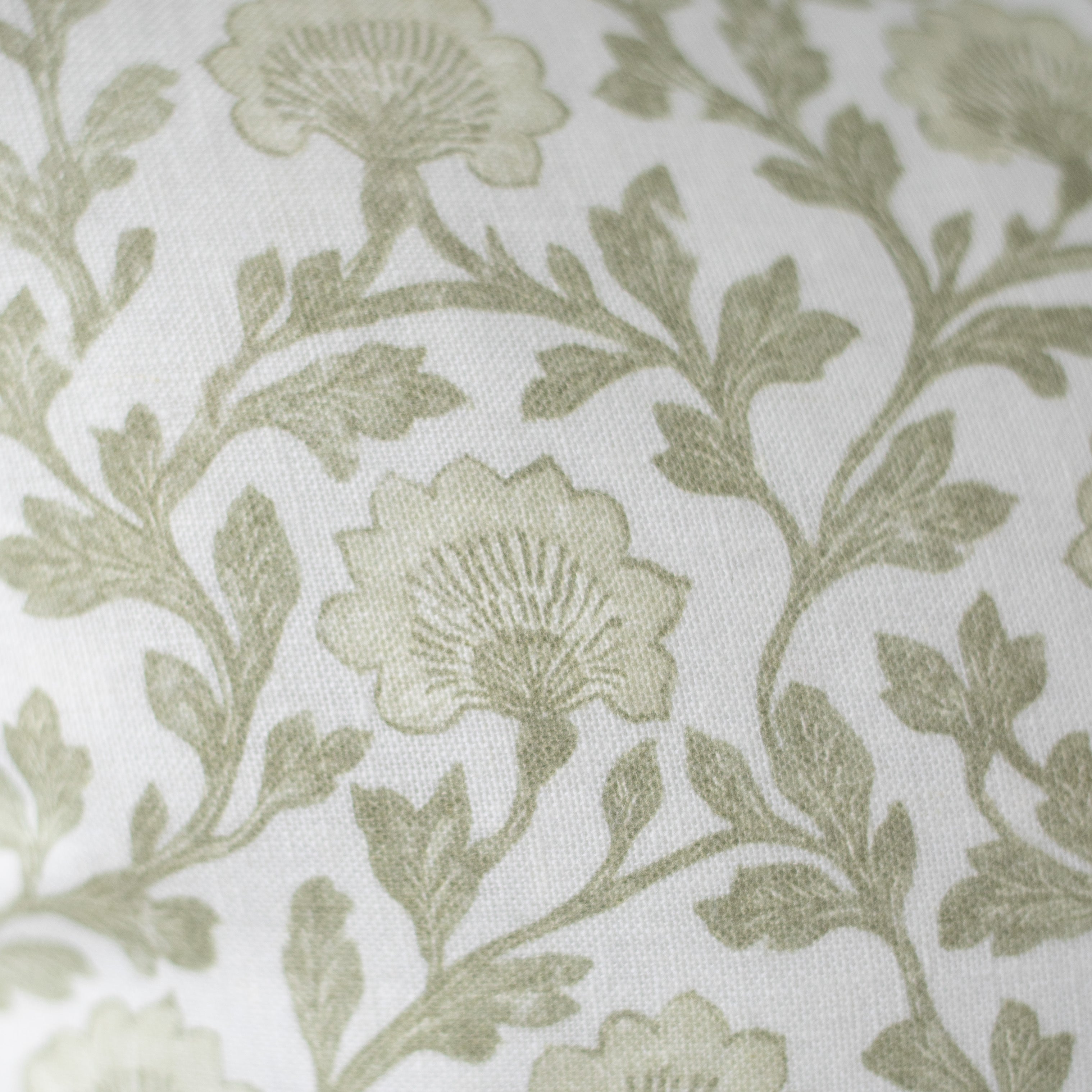 Clem in Linen - 18 | 22 - Image 4