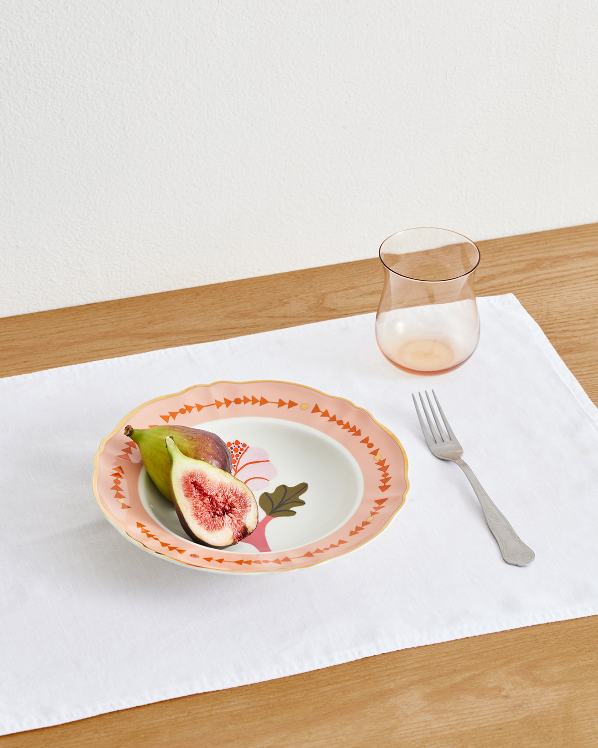 Bitossi Home Deep Soup Plate Botanica in Pink - Image 2