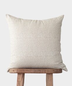 Eleanor - 18 | 20 | 22