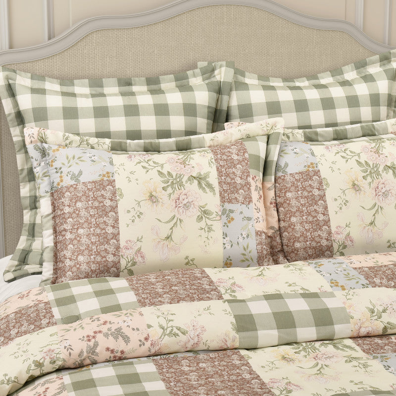Eloise Comforter Set - Image 3