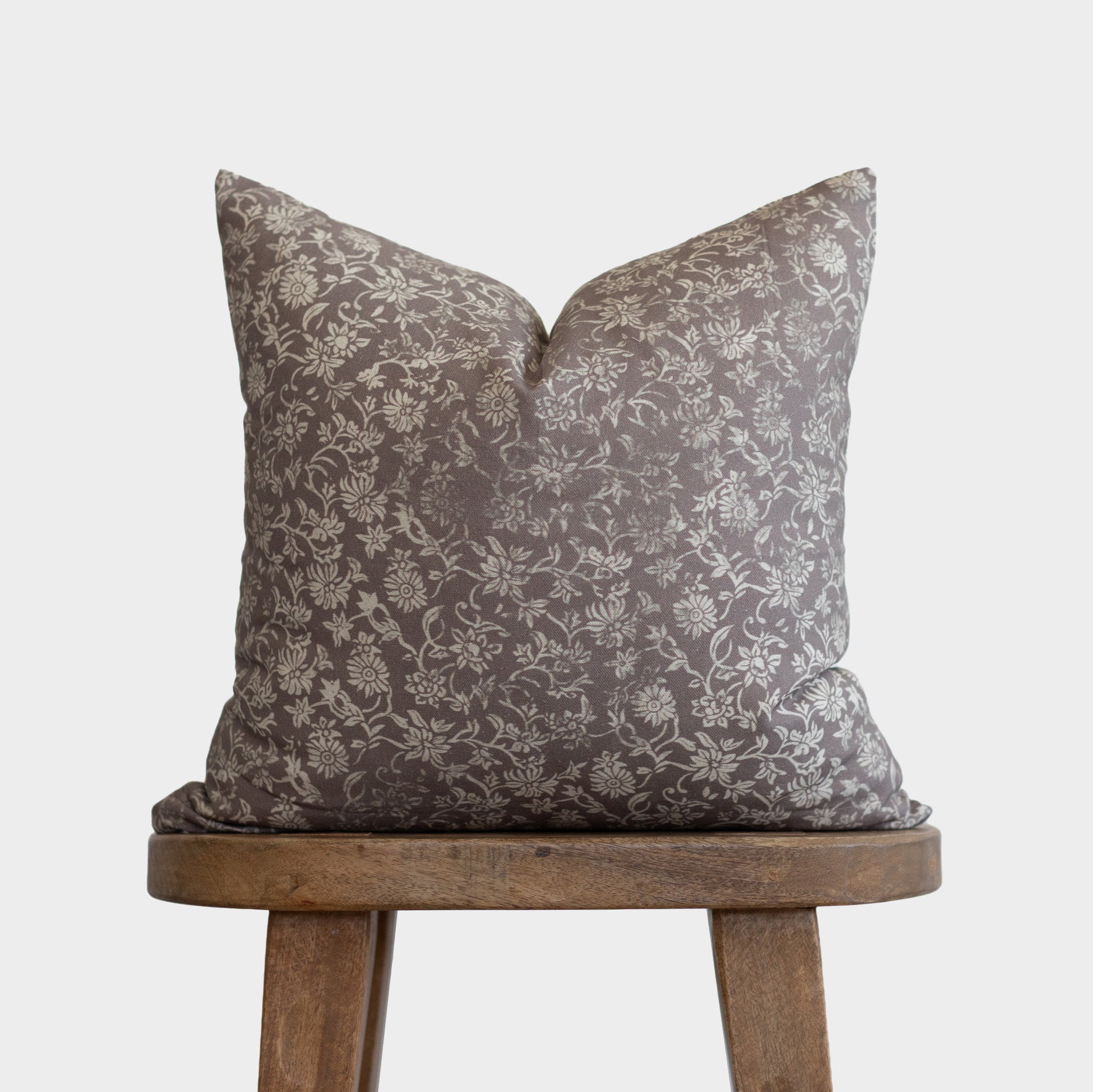 Gretta - 18 | 22 | 24 - Image 2