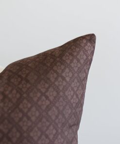 Clove in Maroon - Lumbar - 12x20