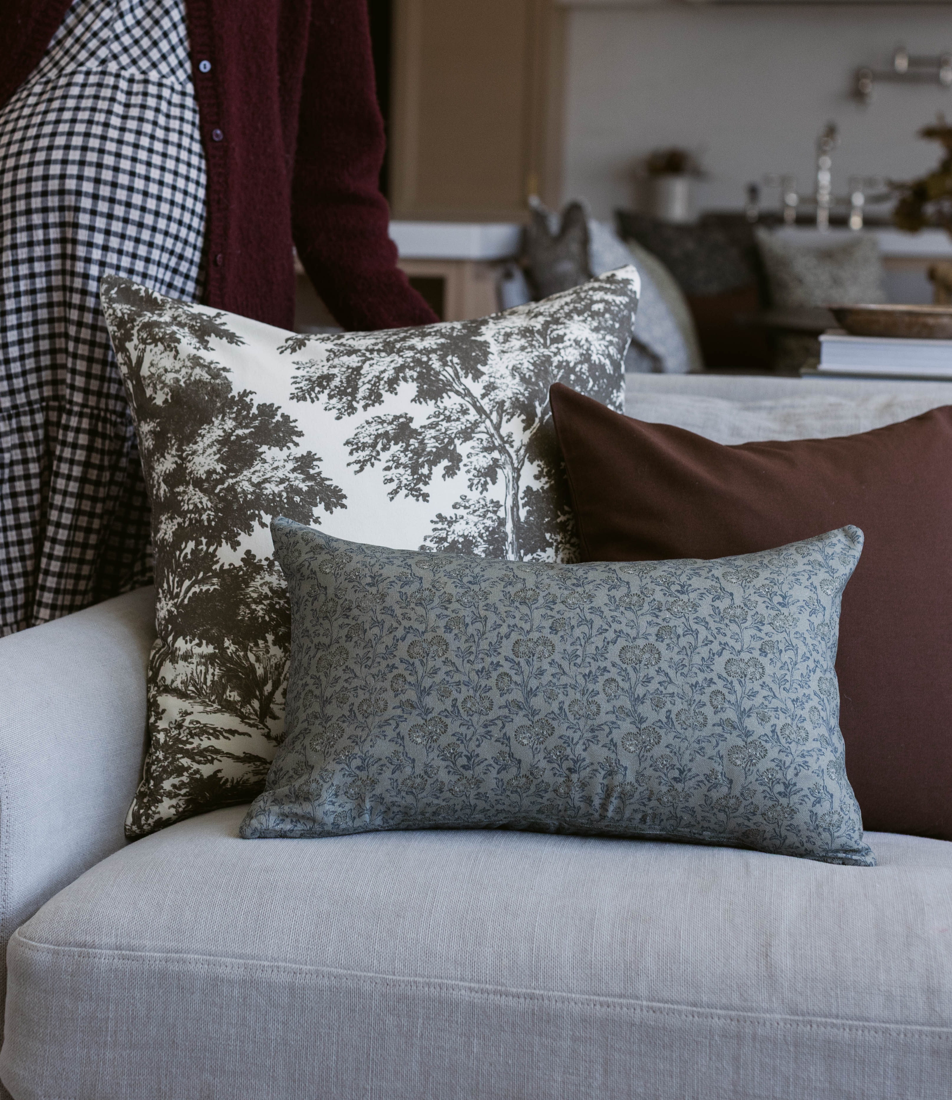 Leighton in Green - 12x20 | 12x40 - Image 6