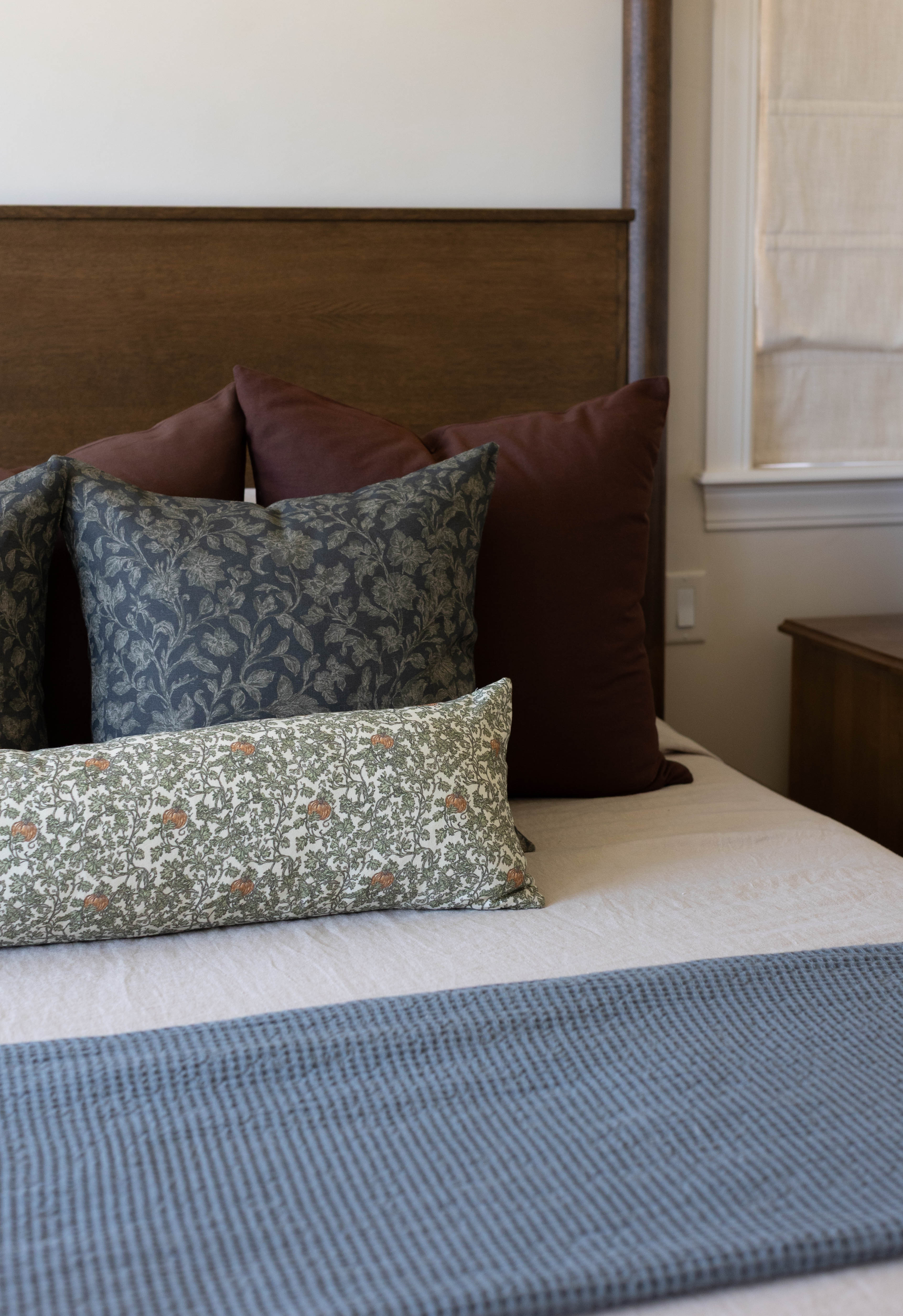 Edie in Linen - 18 | 20 | 22 - Image 6