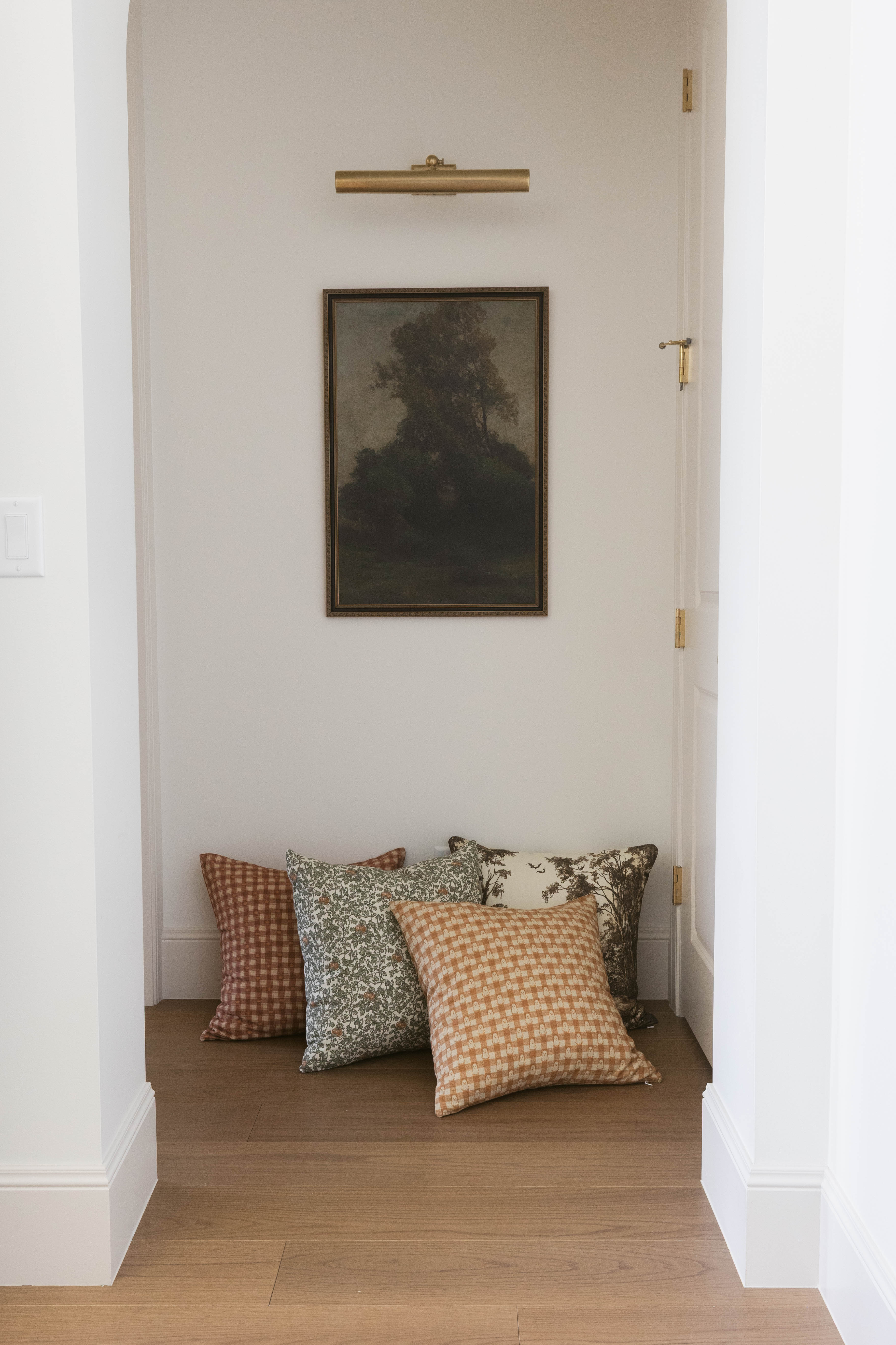 The Hollow Grove 4-Pack - 18 | 22 - Image 9