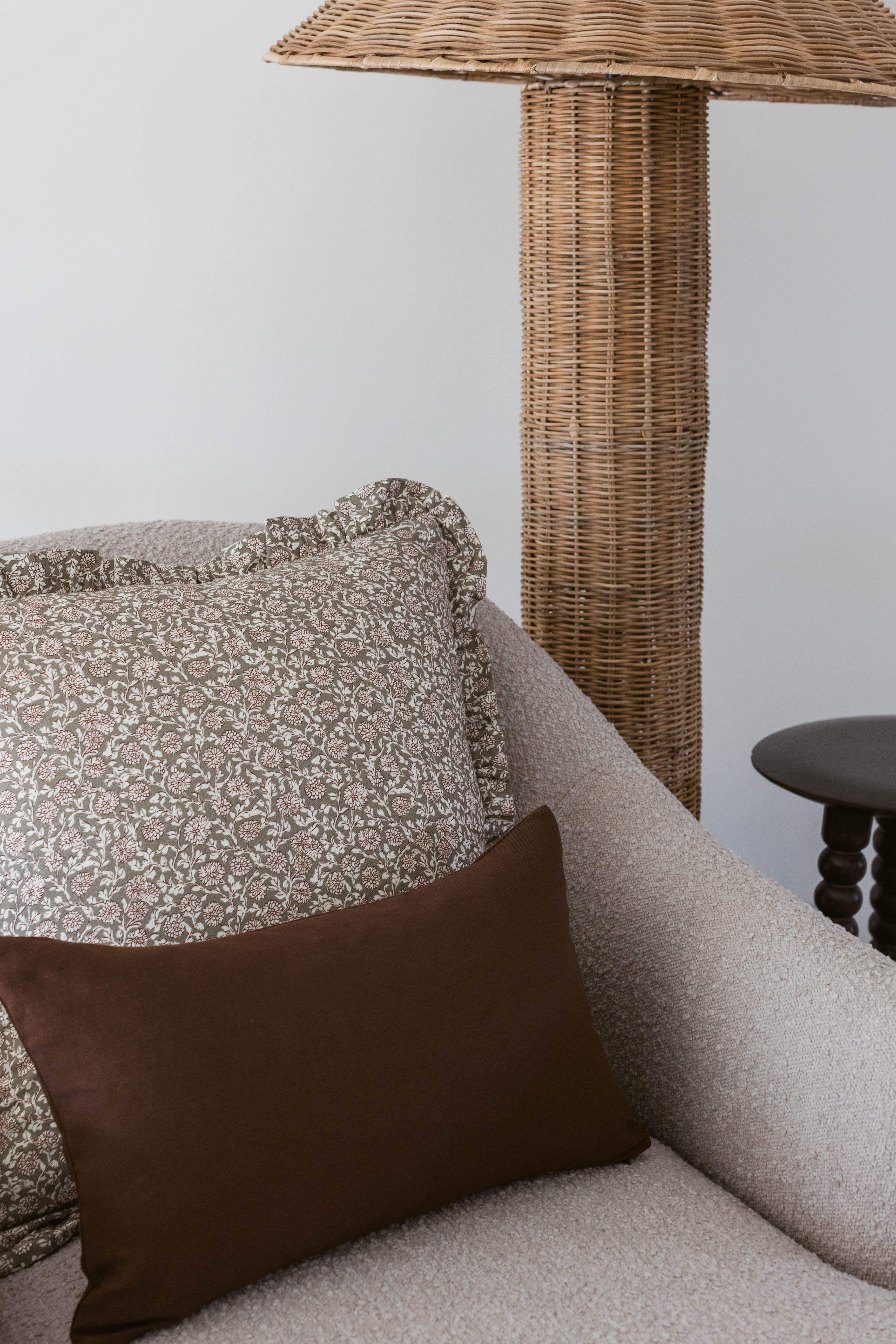 Elsie Ruffle - 18 | 22 - Image 4