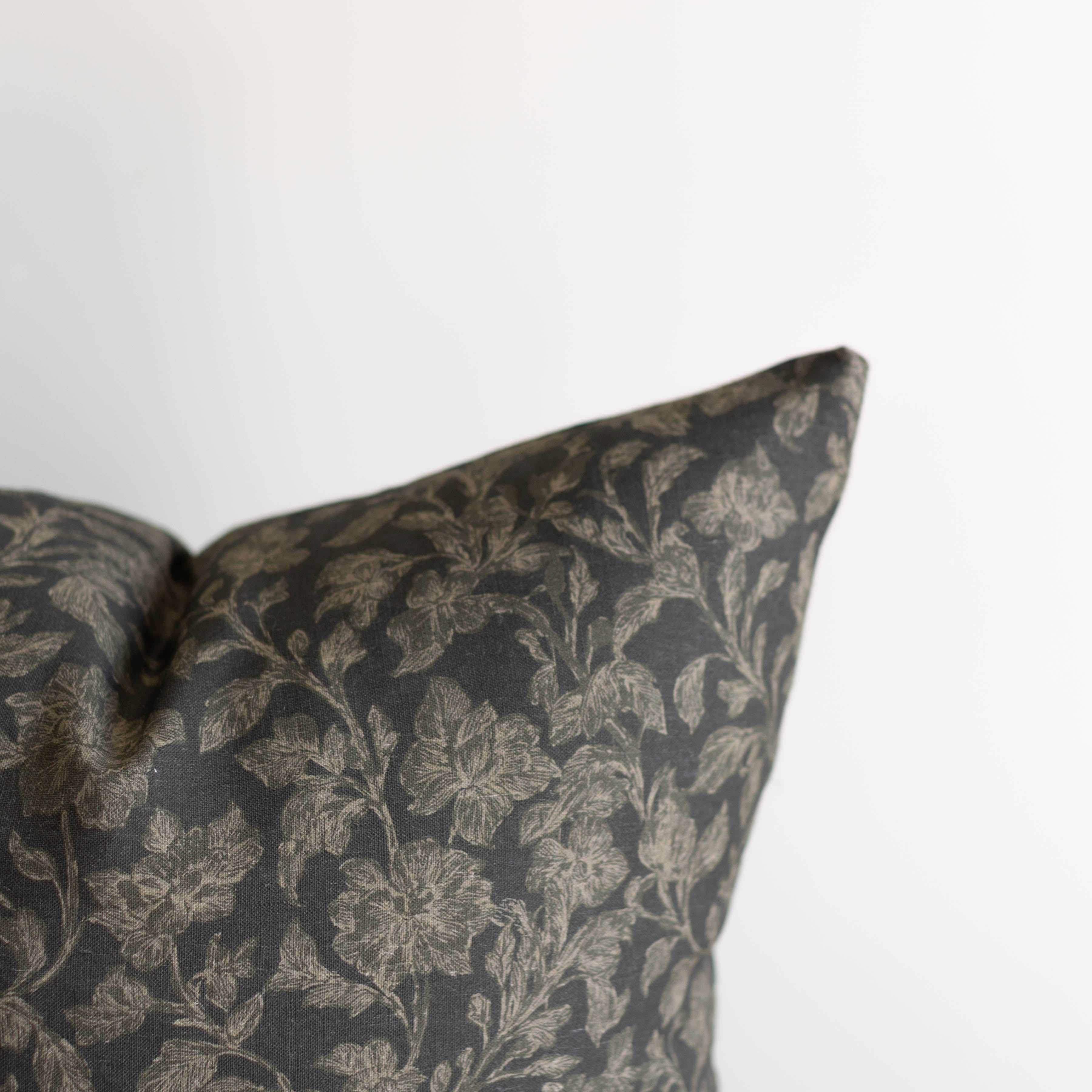 Edie in Linen 12x20 | 12x40 - Image 2