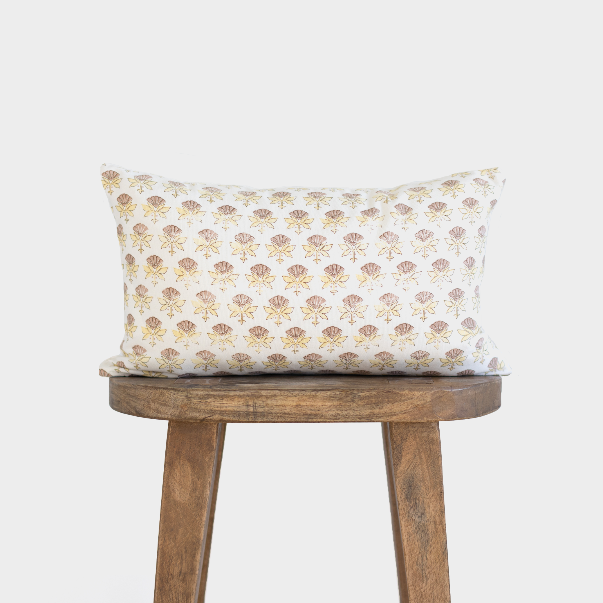 Fleur White Floral Lumbar 12x20 | 12x40