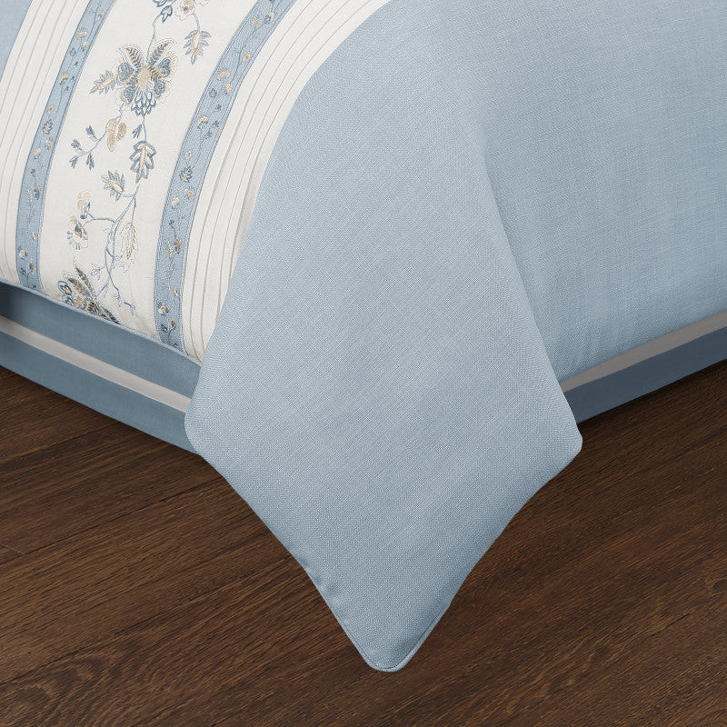 Garden Bloom Comforter Set - Image 3