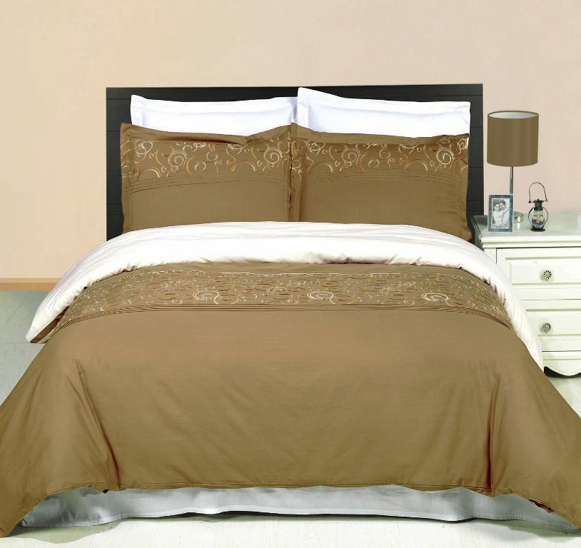 Geneva Embroidered 3-Piece Duvet Set - Image 5