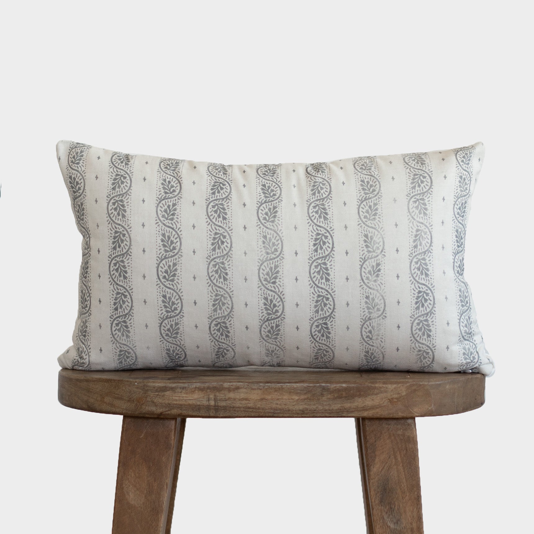 Ira - Lumbar - 12x20 | 12x40