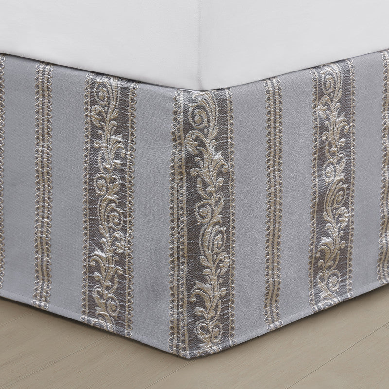 Krista Comforter Set - Image 3