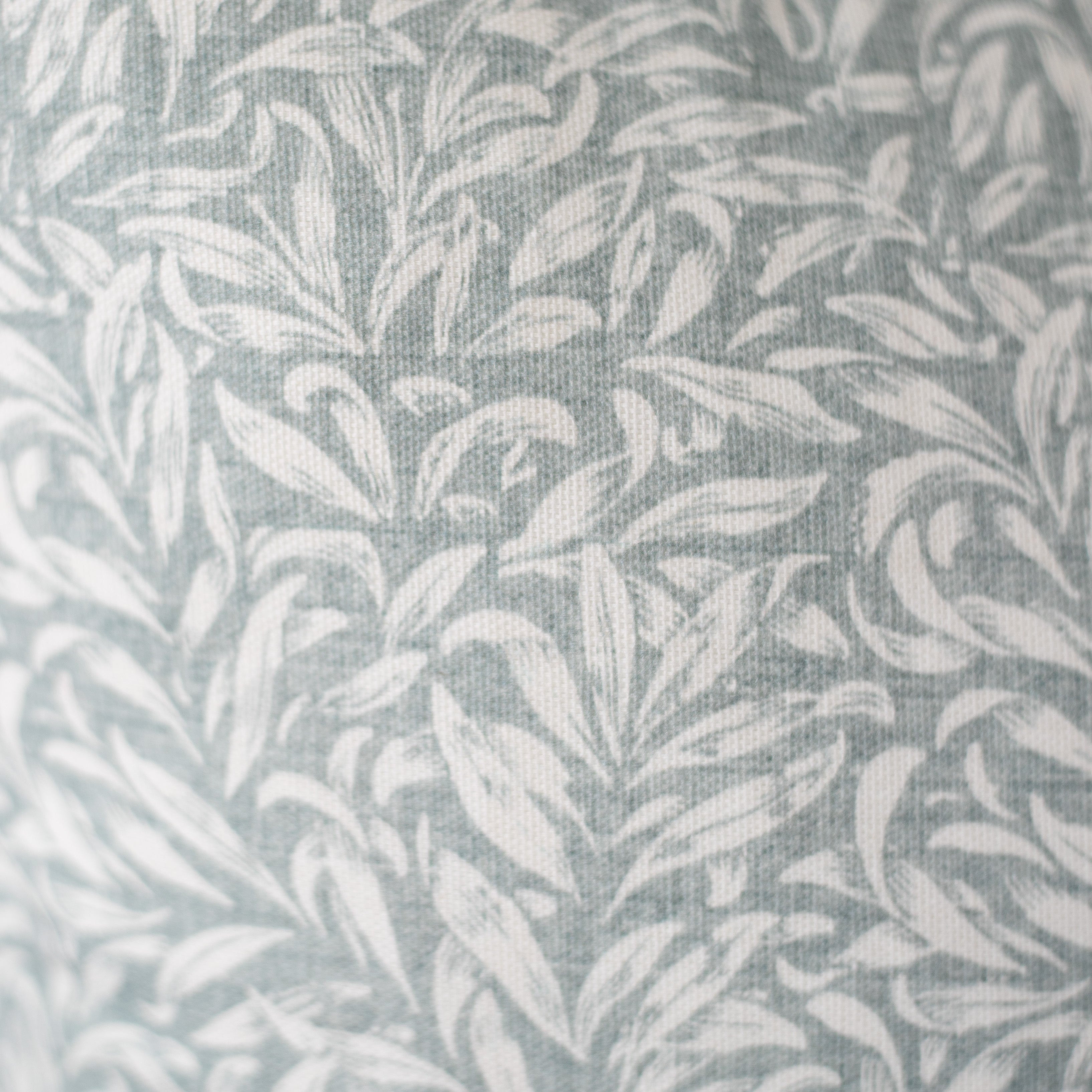 Louie - 18 | 22 - Image 2