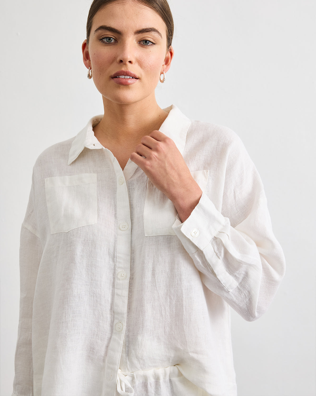 Long Lounge Set in White - Image 4