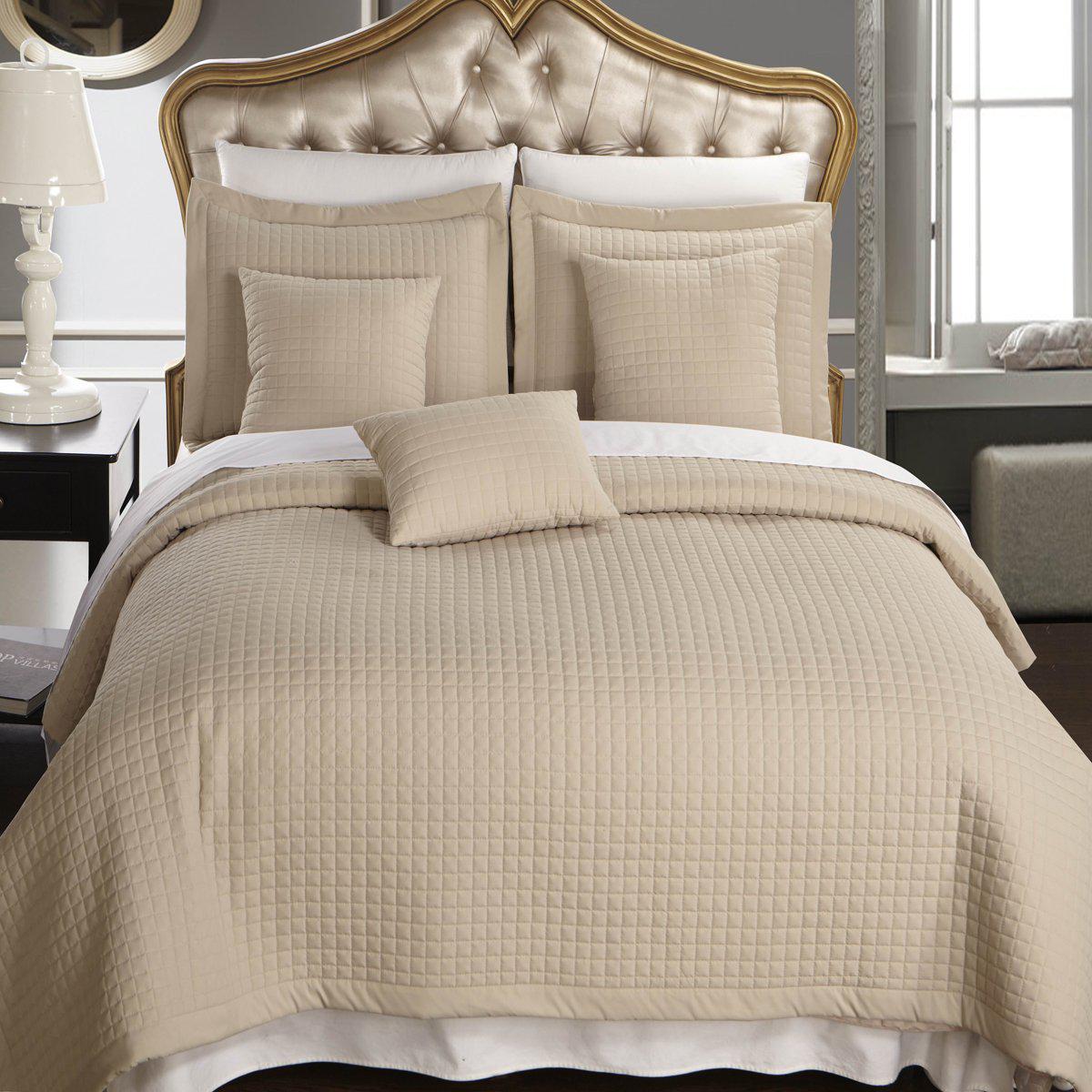 Luxury Checkered Quilted Wrinkle-Free 4-6 Piece Quilted Coverlet Sets - Image 9