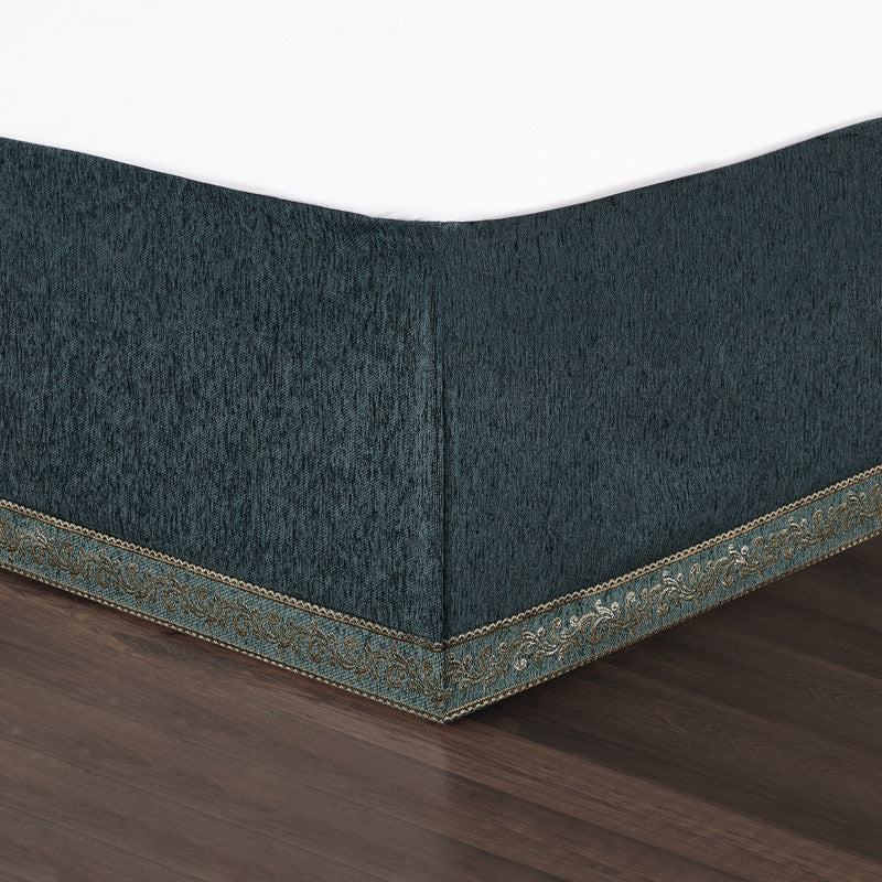 Nancy Comforter Set - Image 6