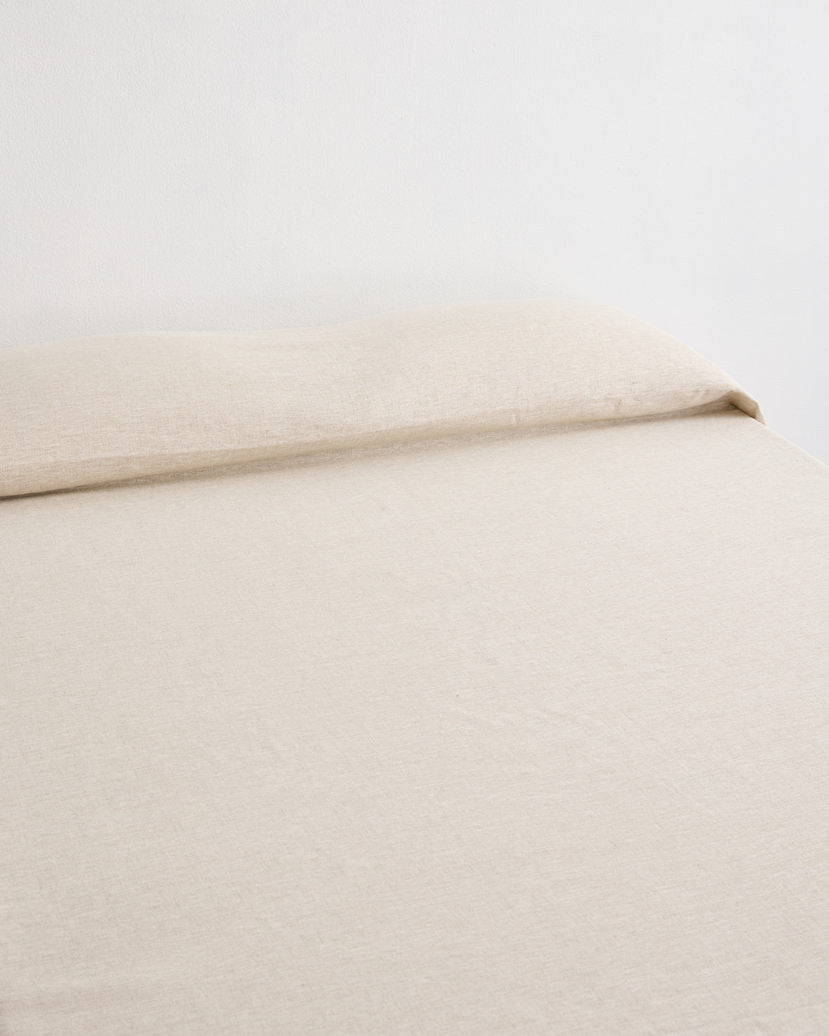 Oatmeal Heavy Linen Bed Cover - Image 2