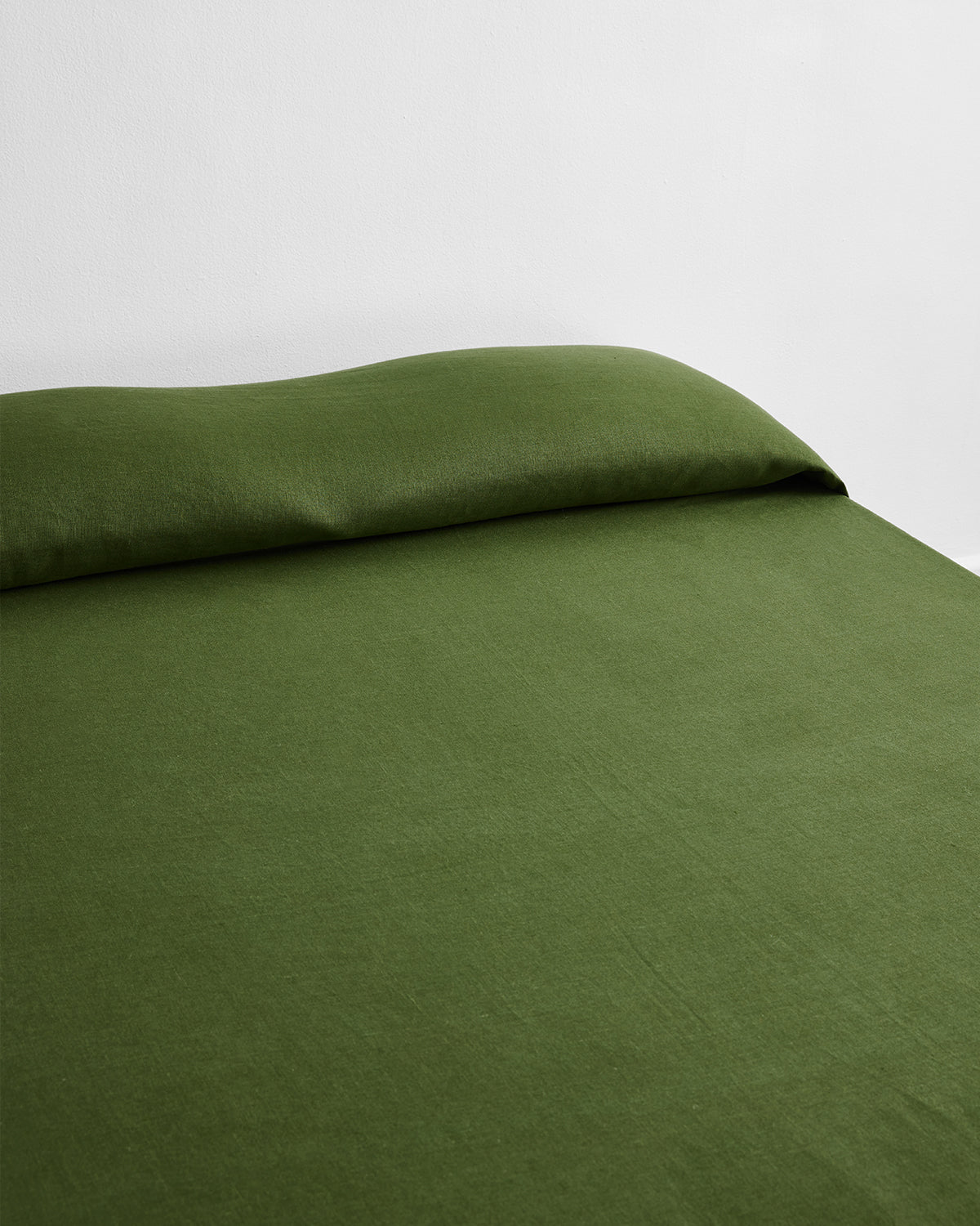 Olive Heavy Linen Bed Cover - Image 2