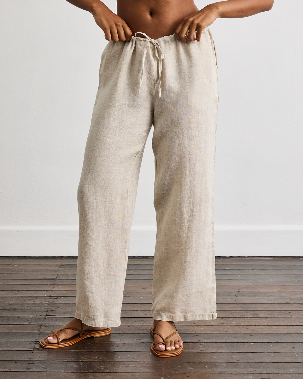 Lounge Linen Pants in Oatmeal - Image 3