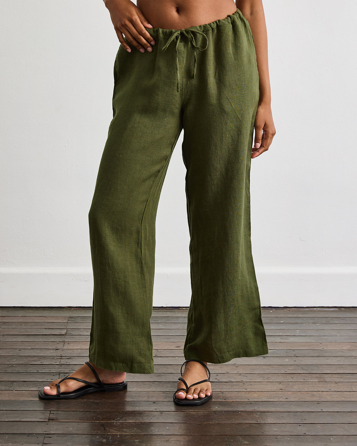 Lounge Linen Pants in Olive - Image 3