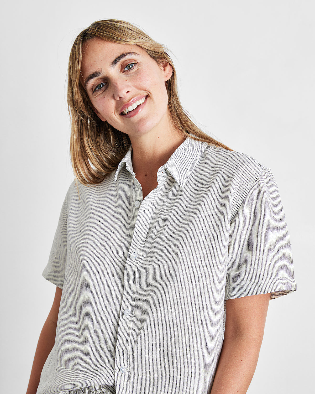 Pinstripe 100% French Flax Linen Short Sleeve Shirt - Image 4