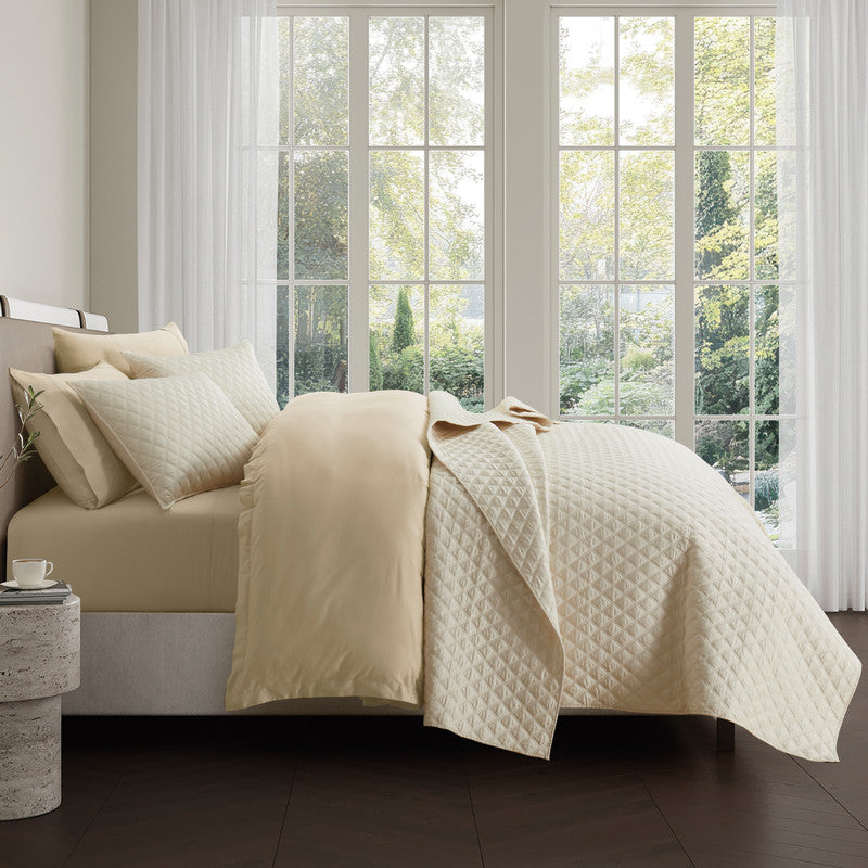 Premier Sateen Quilt Set - Image 6