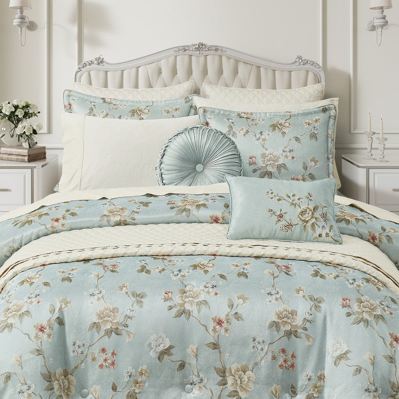 Prestige Comforter Set - Image 7