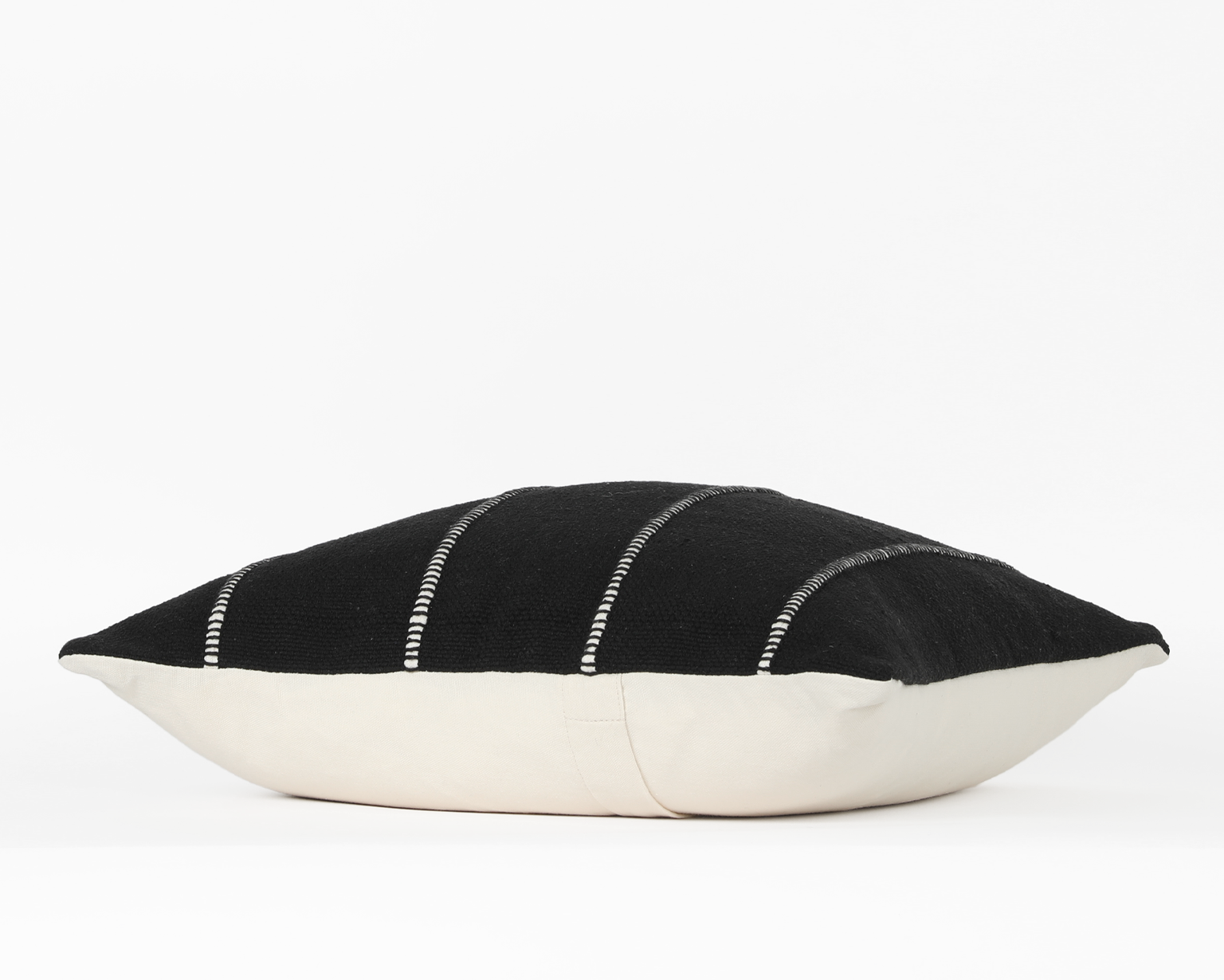 Almeida. Black - Image 3