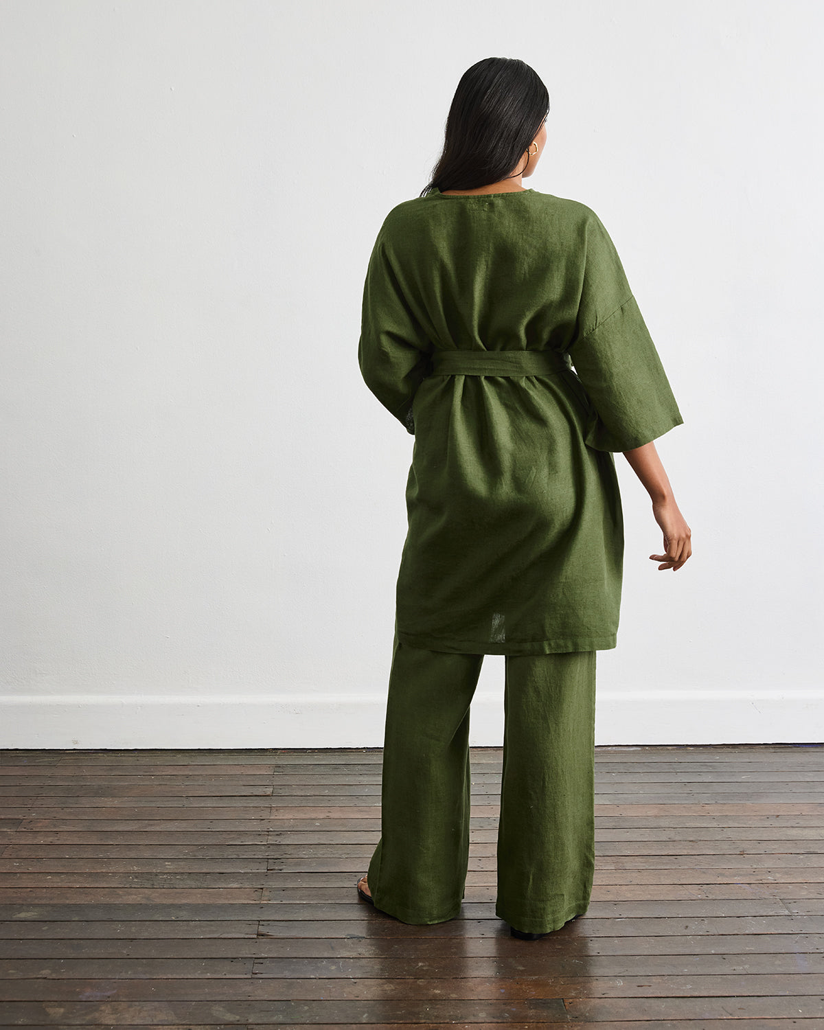 Robe Set in Olive - Image 3
