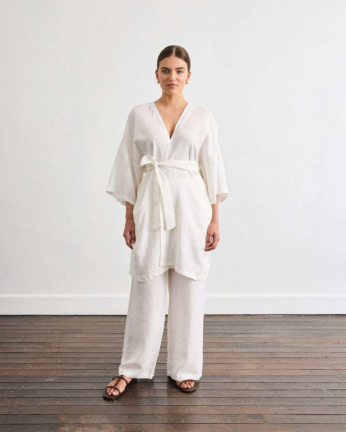 Piazza Linen Pants in White - Image 2