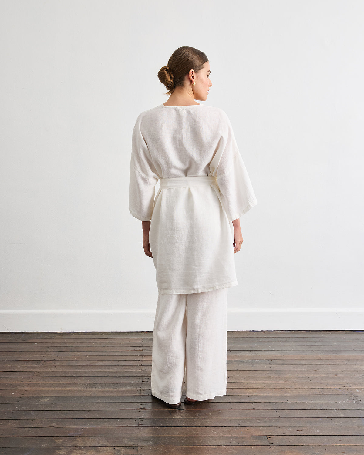 Piazza Linen Pants in White - Image 3