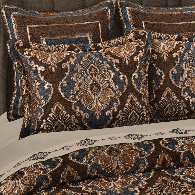 Sofia Comforter Set - Image 5