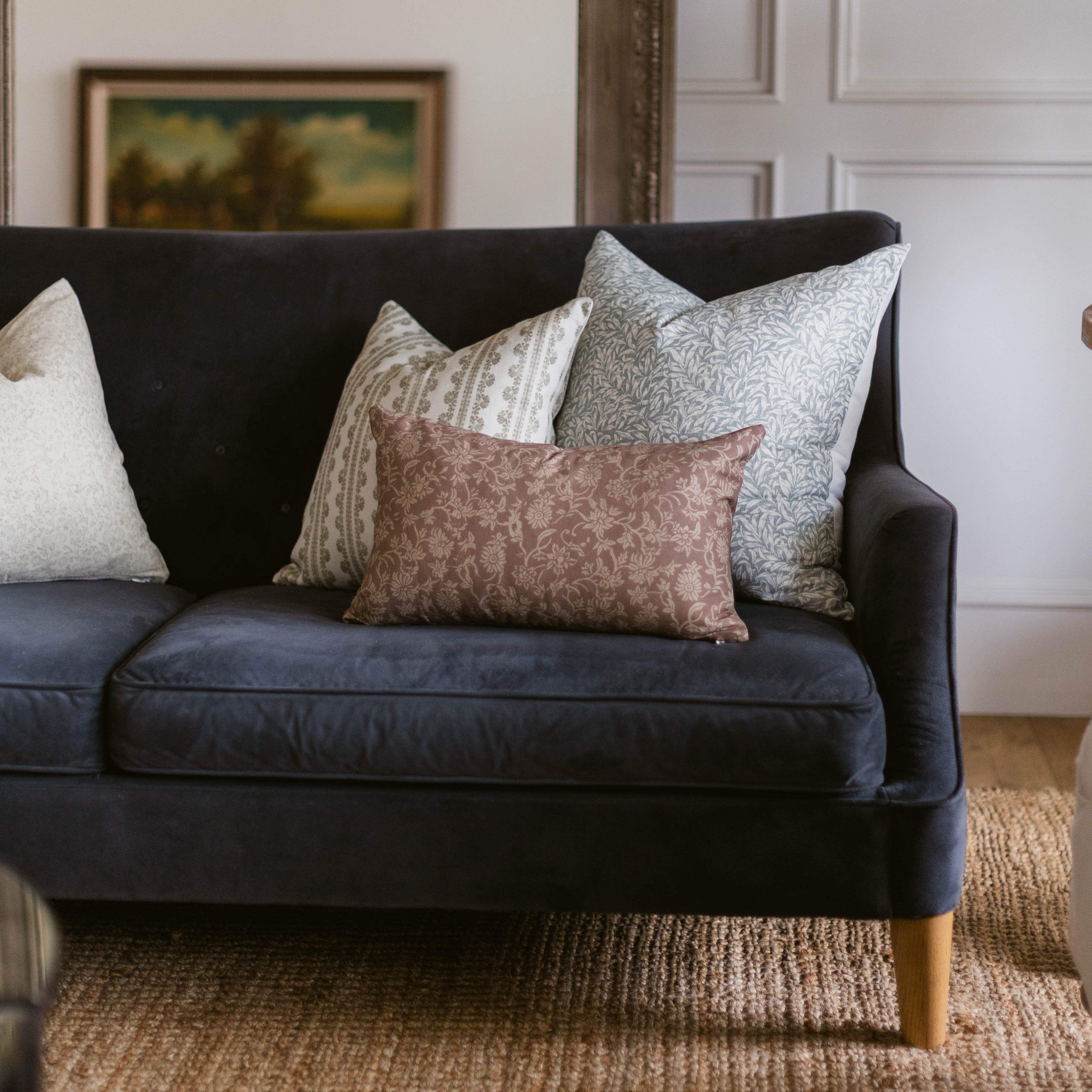 Louie - 18 | 22 - Image 7