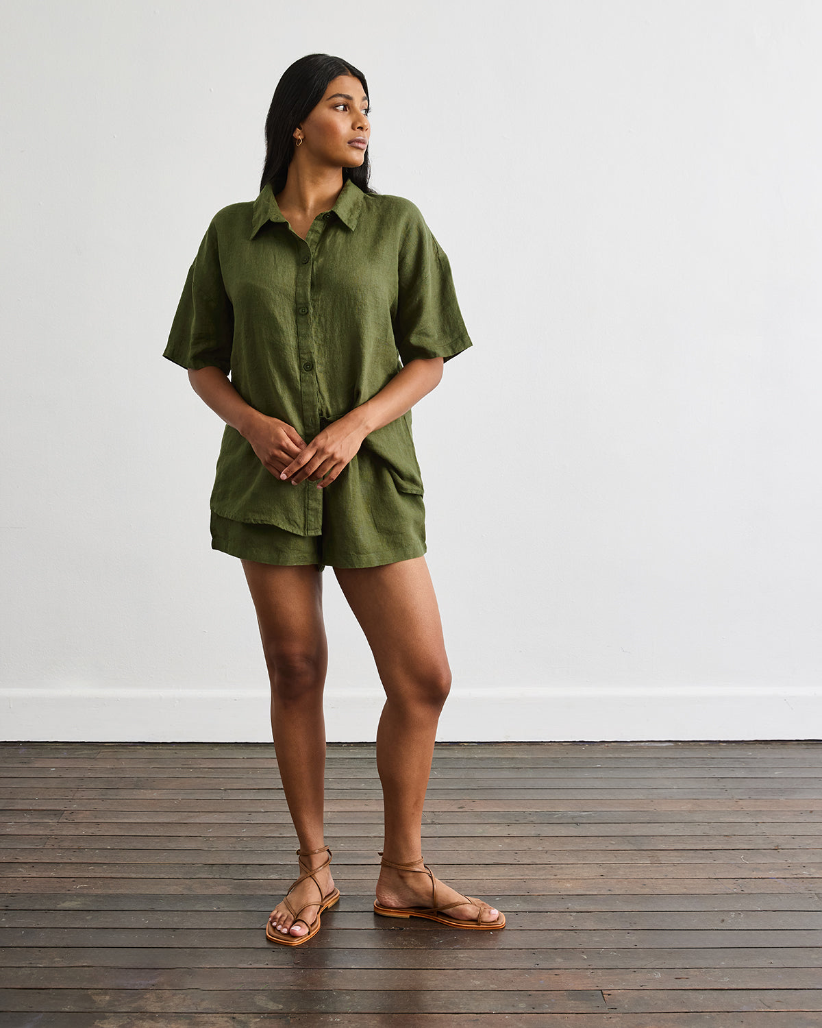 Marina Short Sleeve Shirt in Olive - Image 3
