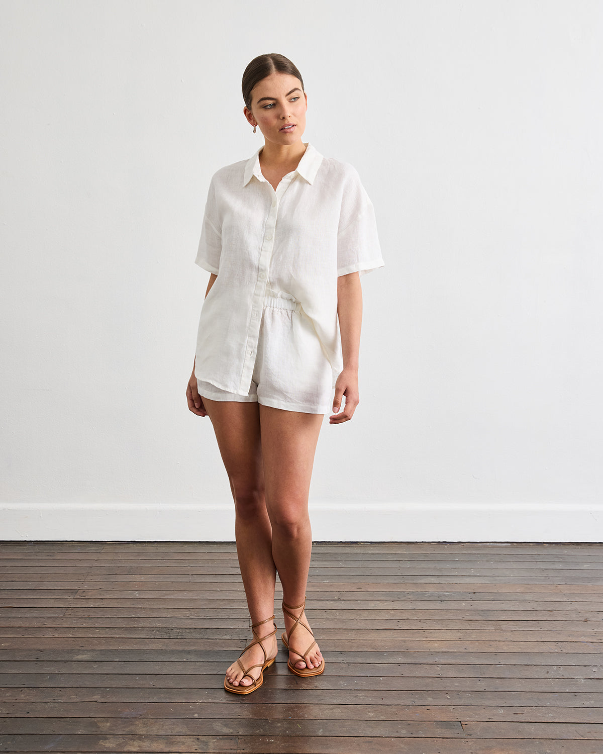Marina Short Sleeve Shirt in White - Image 3