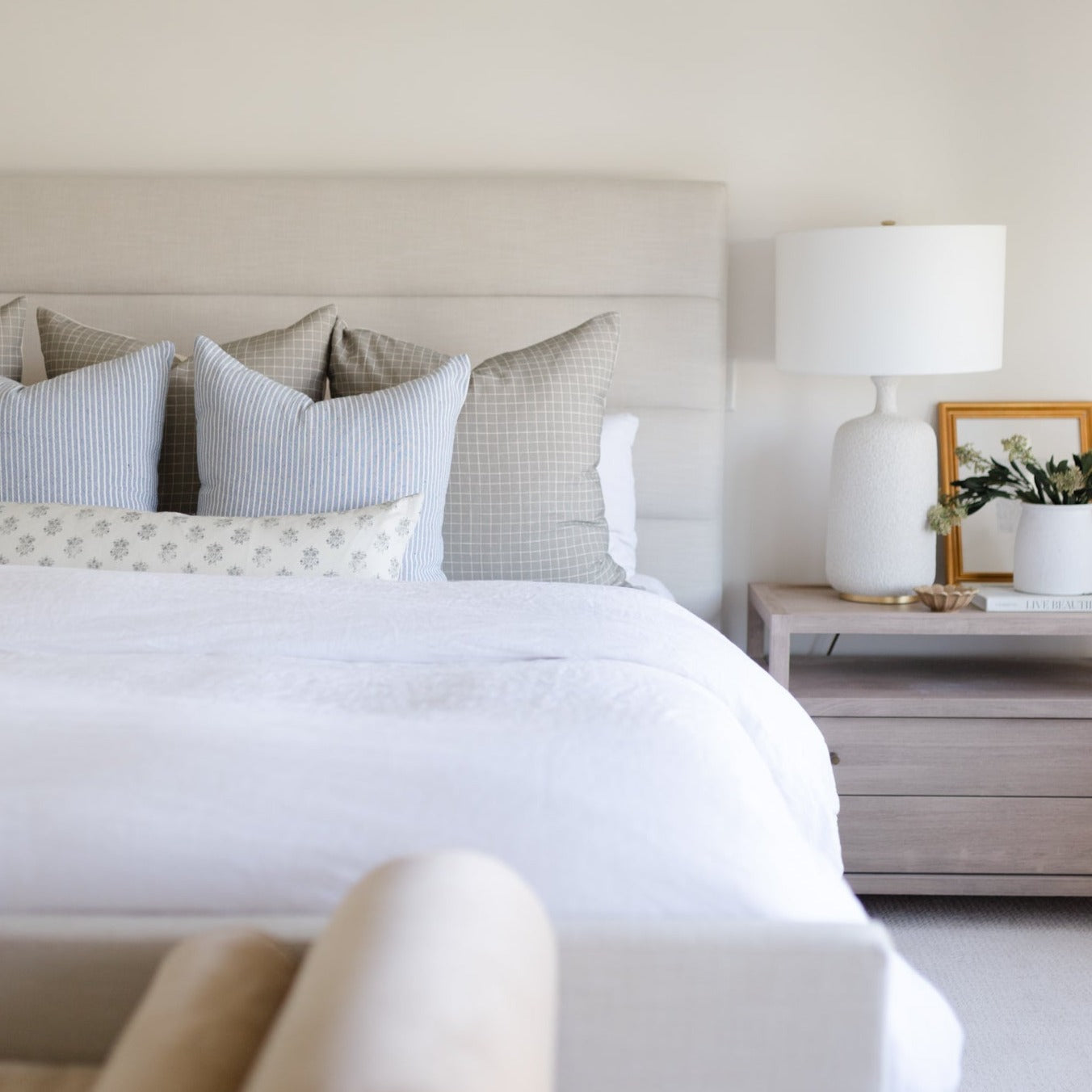 Lyla in Blue - 12x20| 12x40 - Image 10