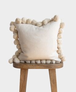 Off-White Square pom surround 18