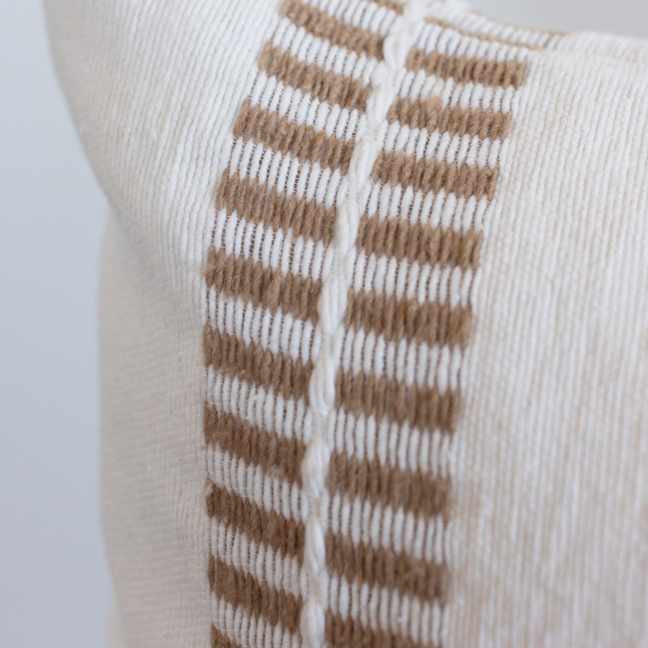 Raia Tan - 18 - Image 2