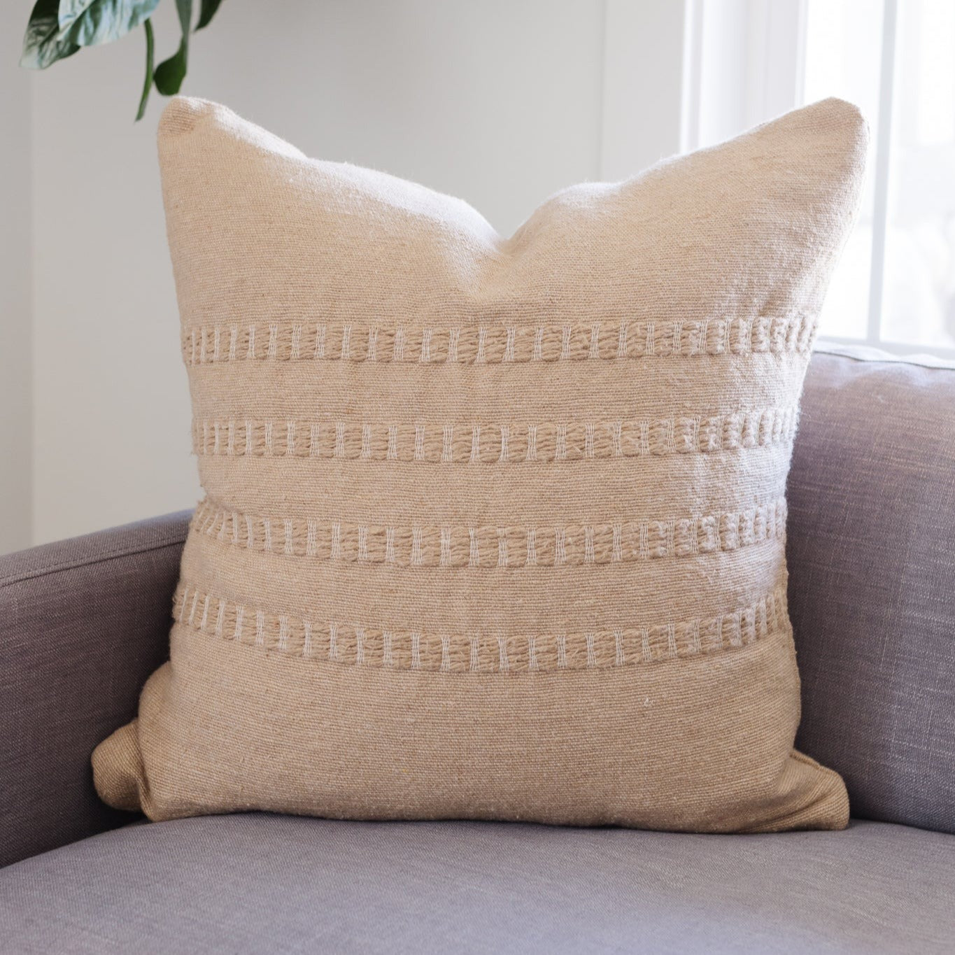 Mele in Tan - 22 - Image 4