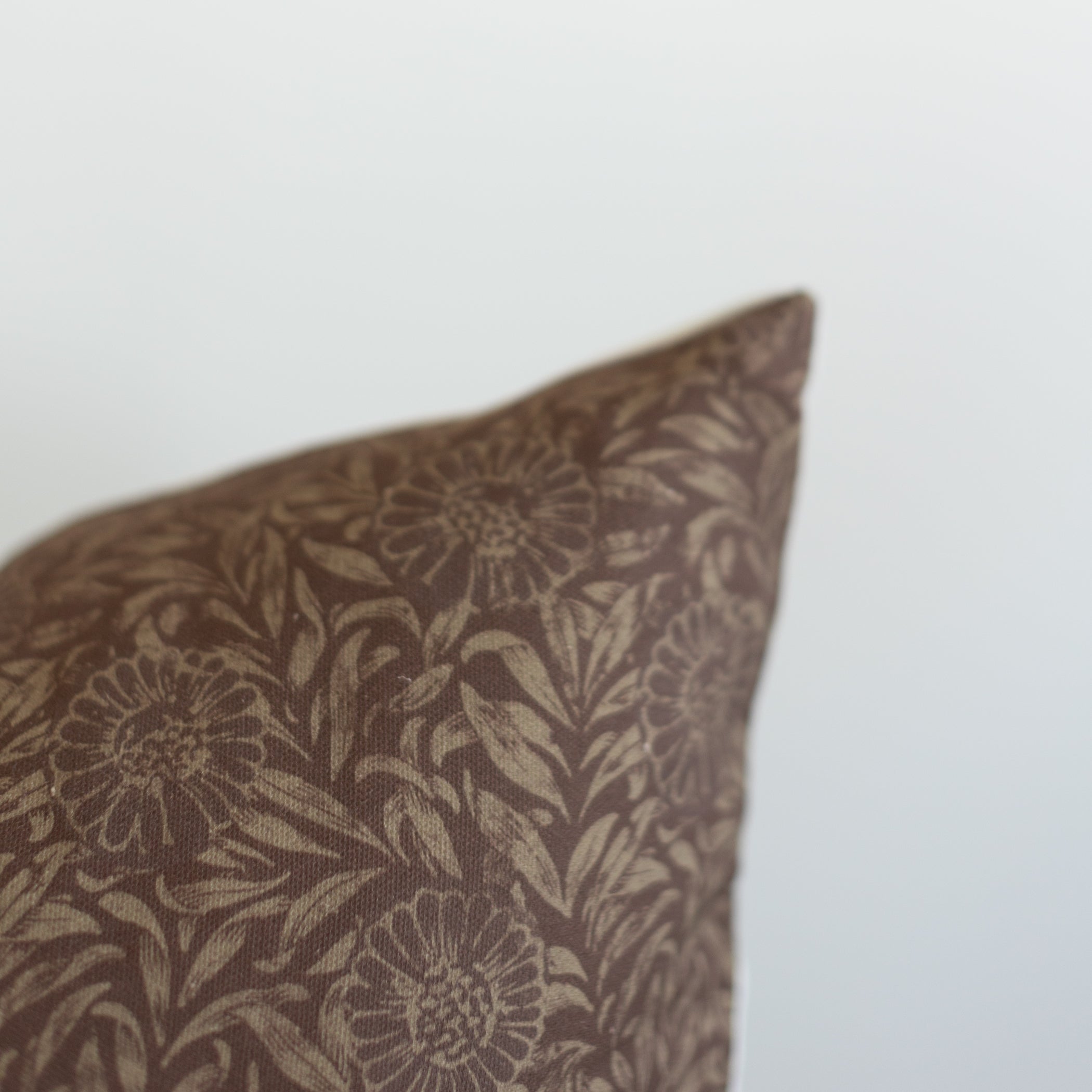 Colette - 18 | 22 | 24 - Image 3