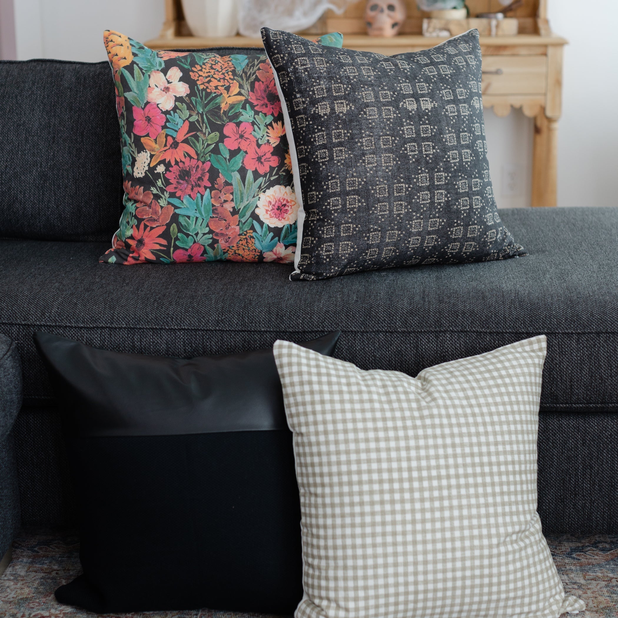 Night Floral - 18 | 22 - Image 4