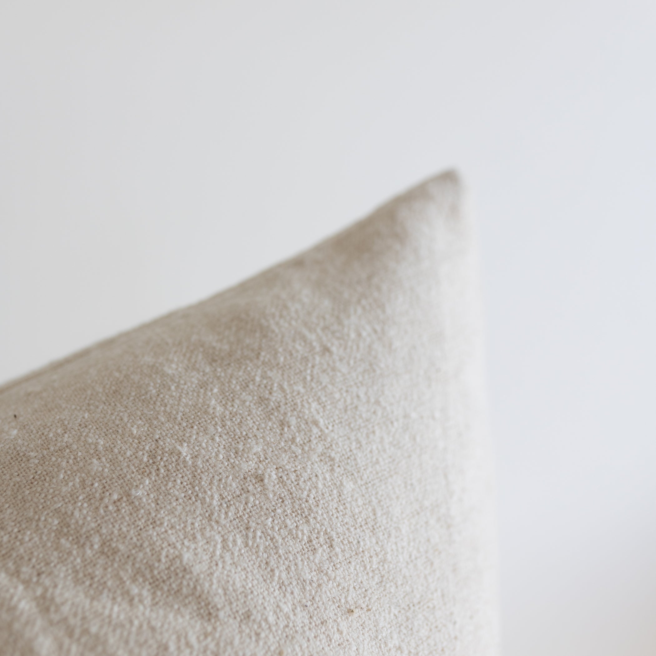 Boucle in Off White - 12x20 | 12x40 - Image 2