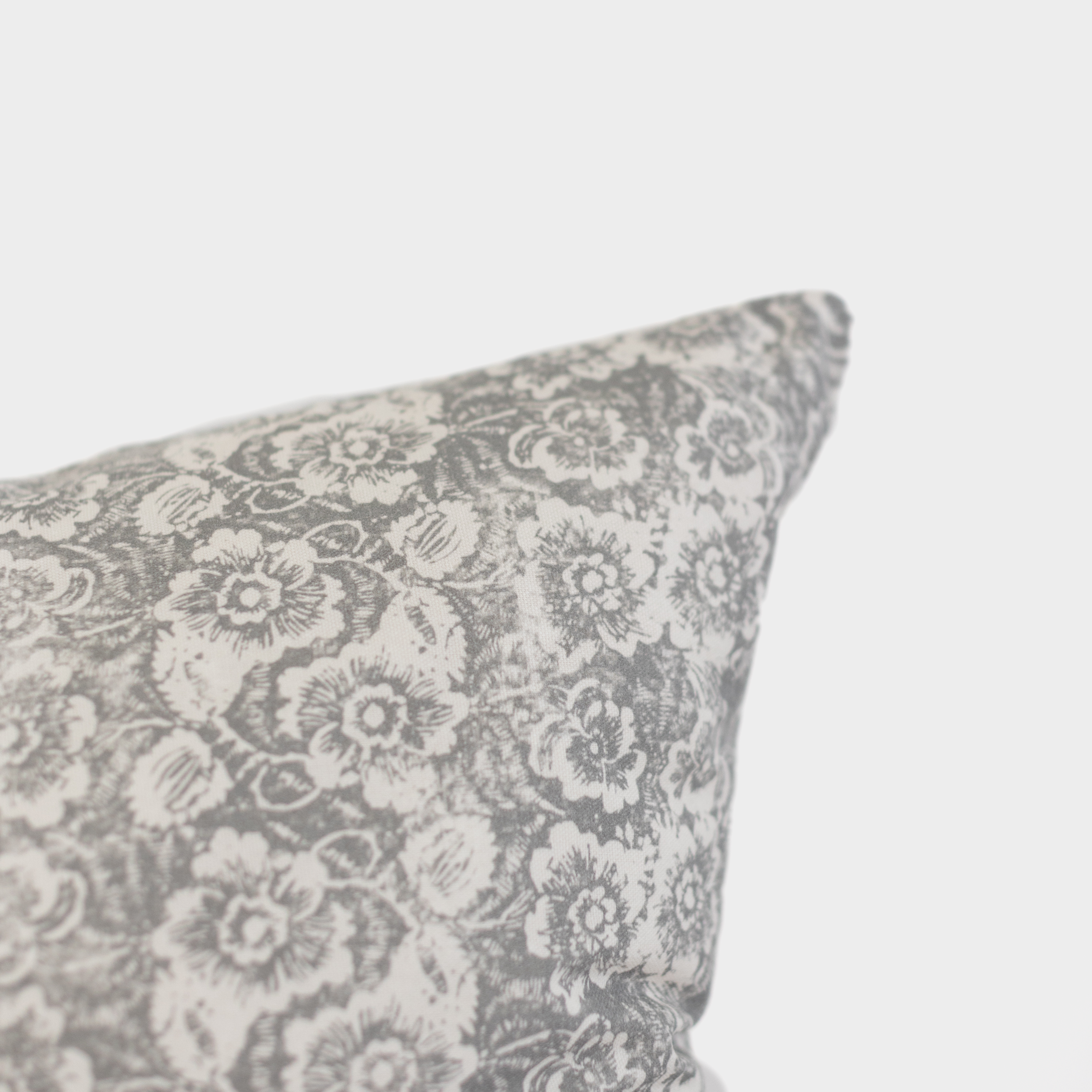 Flora in Gray - 18 | 22 | 24 - Image 2