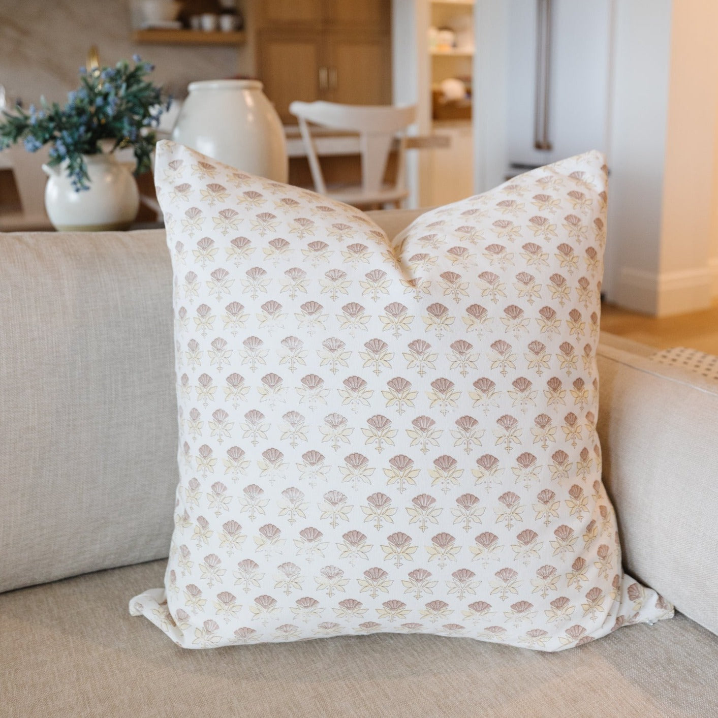 Fleur - White Floral - 18 | 22 | 24 - Image 11