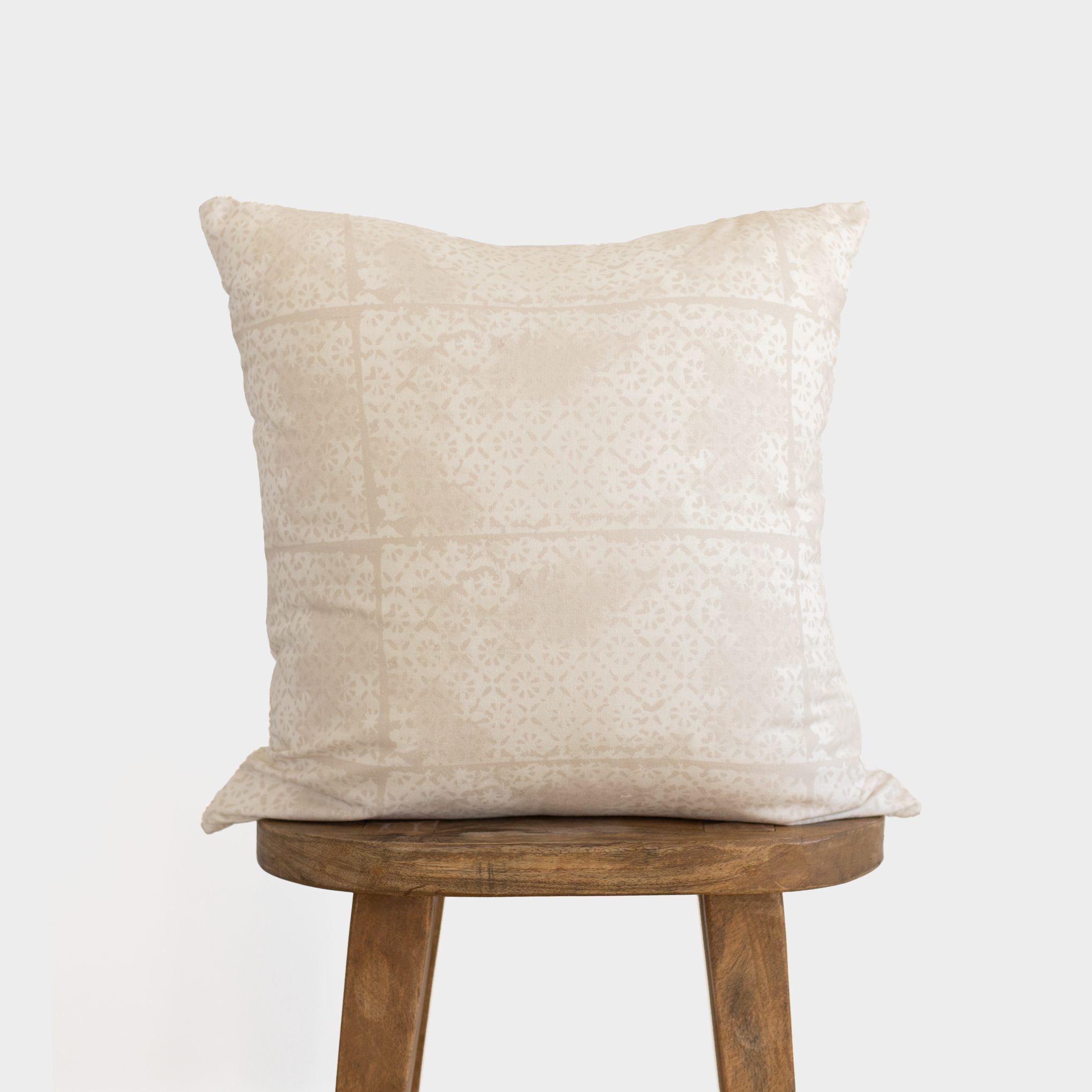 Faded Floral - 18 | 22 - Image 4