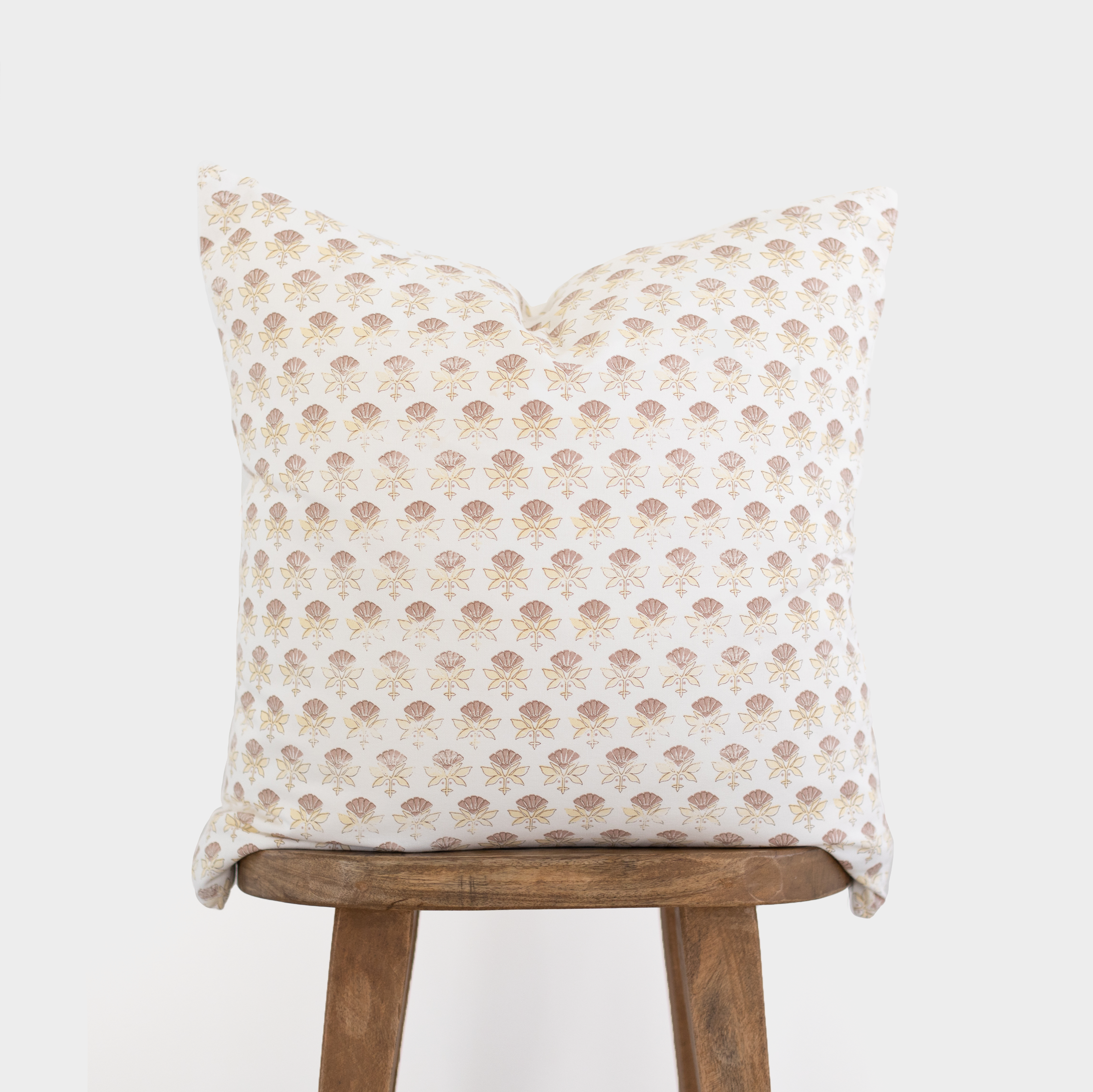 Fleur - White Floral - 18 | 22 | 24 - Image 16