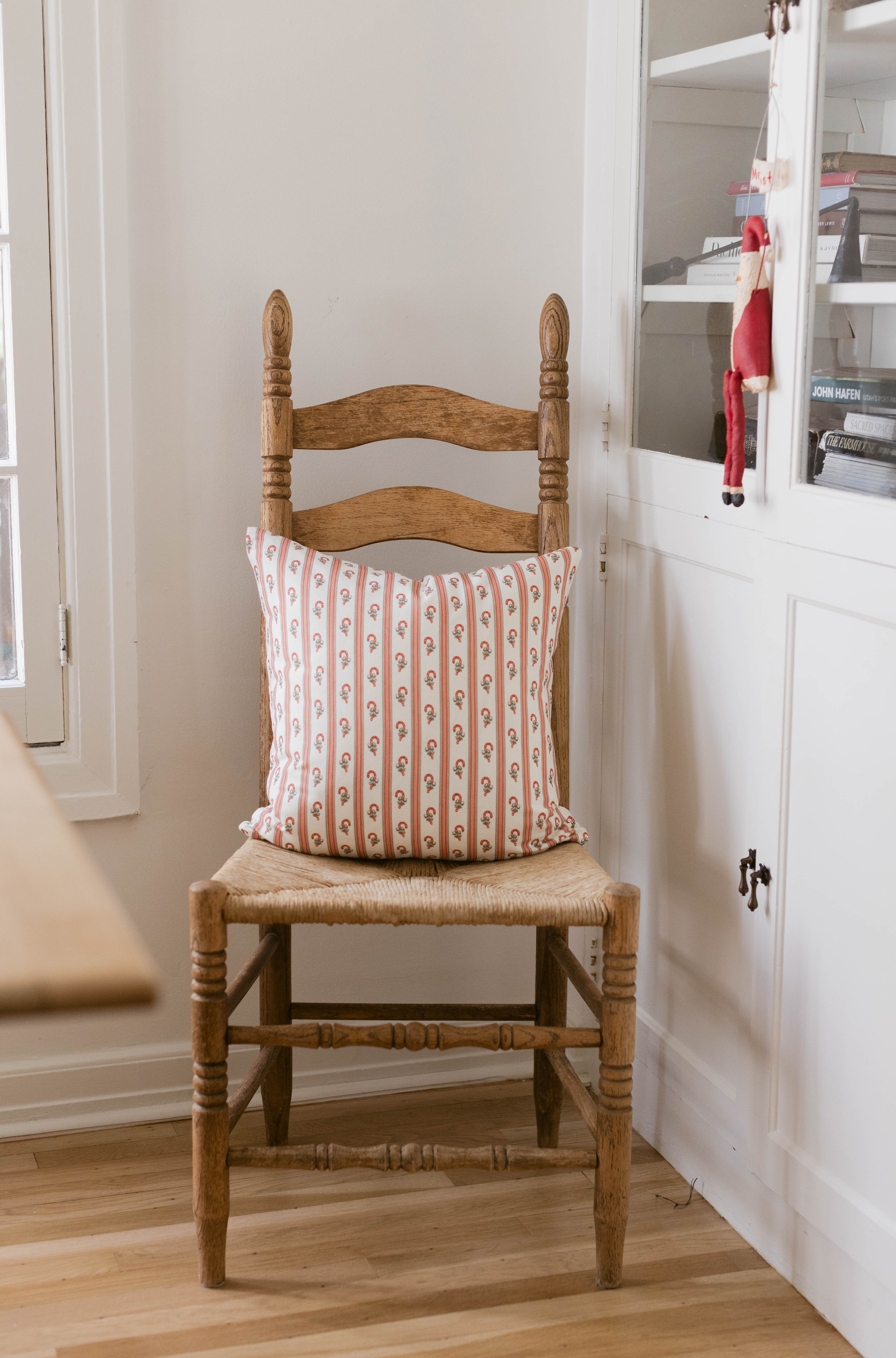 Peppermint Lane - 18 | 22 - Image 5