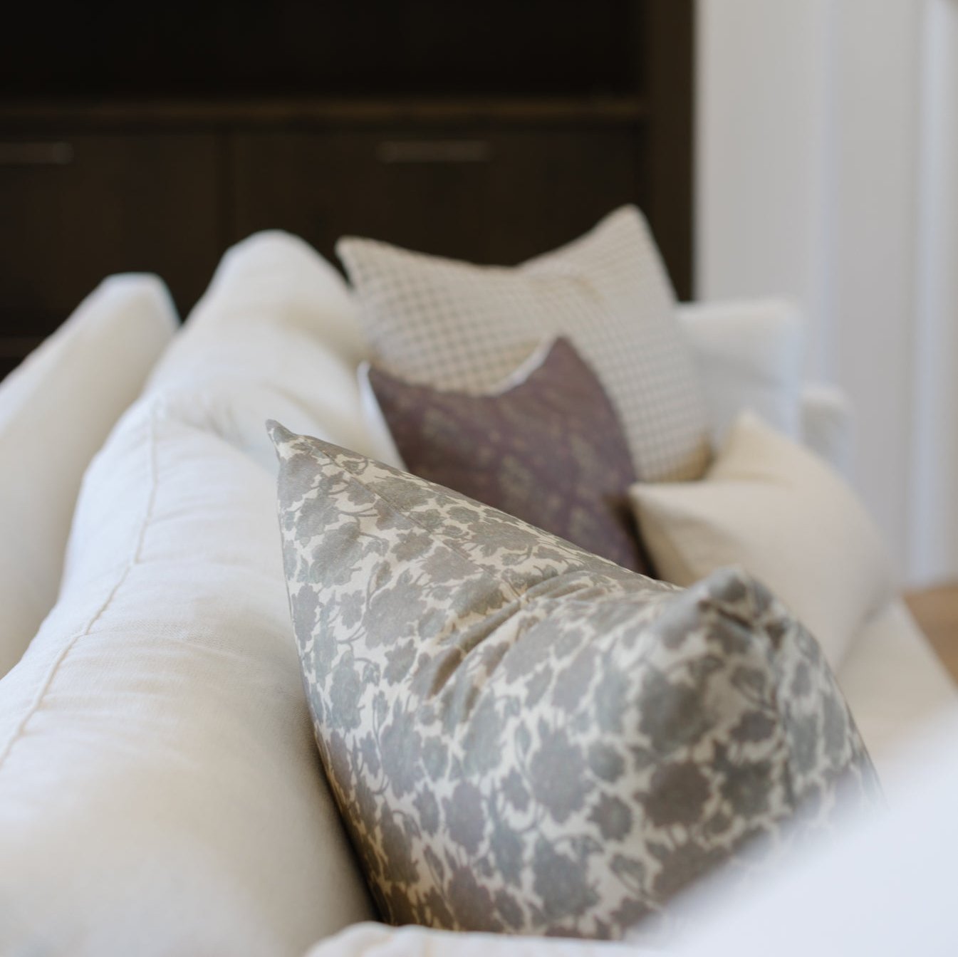 Nora - 18 | 22 - Image 8