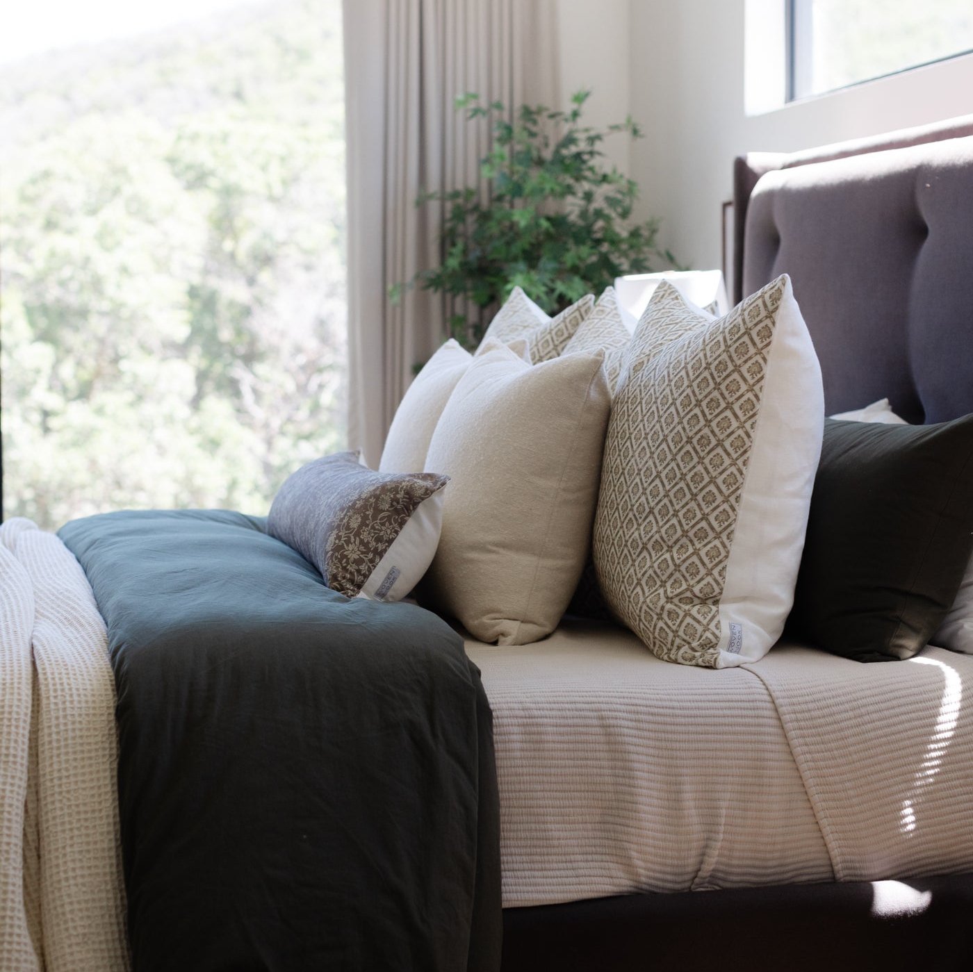 Elise in Linen - 18 | 20 | 22 | 26 - Image 19